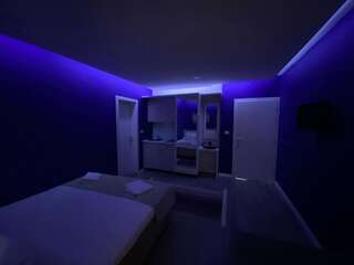 Апартаменты Etna Apartments Улцинь Номер-студио с видом на бассейн-13